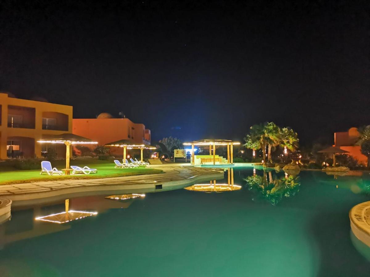 Wadi Lahmy Azur Resort - Soft All-Inclusive Abu Ghusun ภายนอก รูปภาพ