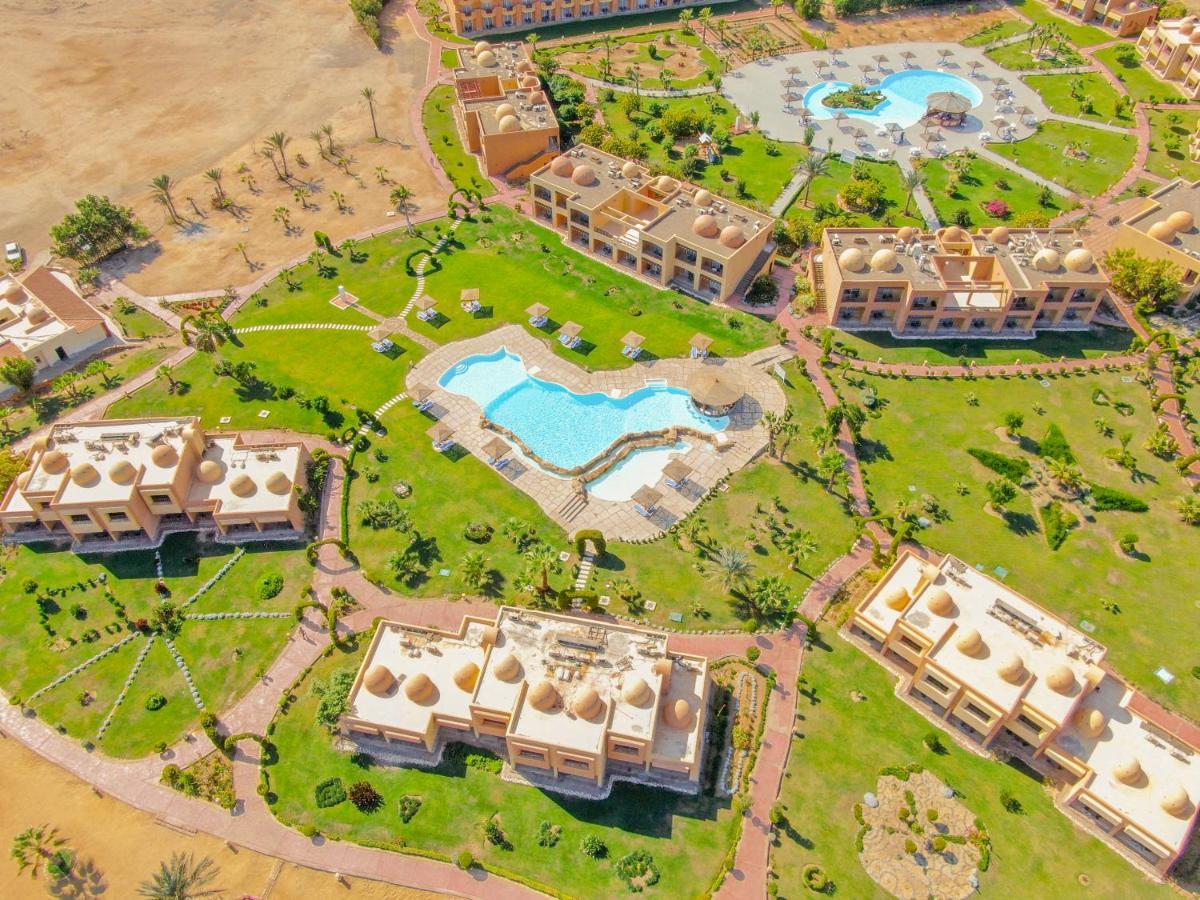 Wadi Lahmy Azur Resort - Soft All-Inclusive Abu Ghusun ภายนอก รูปภาพ